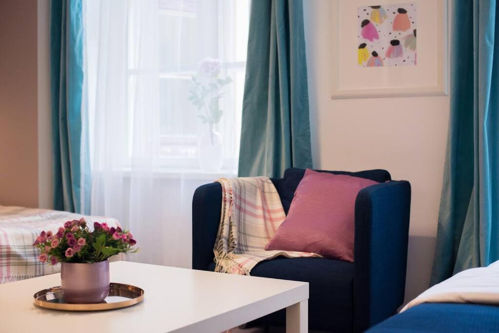 St.Roland Konventhof Apartment Riga Room photo
