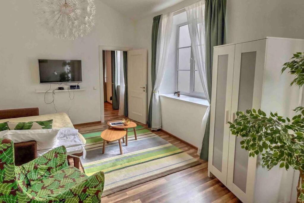 St.Roland Konventhof Apartment Riga Room photo